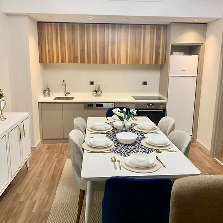 Apartment رفاهية بمنطقة حيوية Istanbul