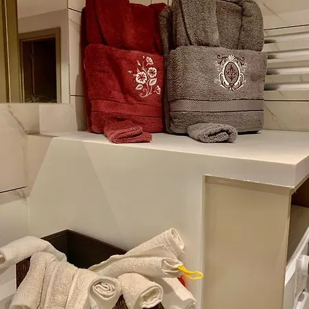 رفاهية بمنطقة حيوية Apartment Istanbul